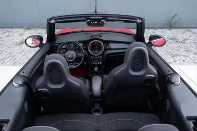 MINI Cooper 2021 - 25999 EUR, 94000 km - AUTO.MOTO.pt - 94000km - foto 29 de 38