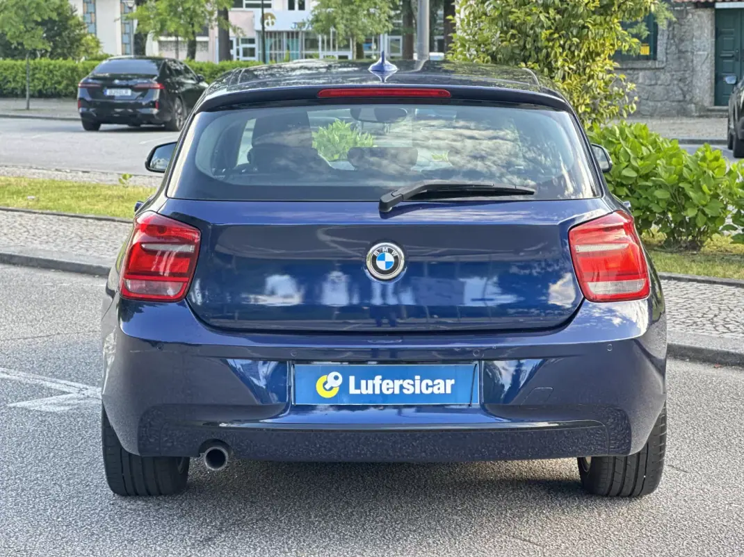 BMW 116 2014 - 16000 EUR, 140000 km - AUTO.MOTO.pt - 140000km - foto 3 de 12