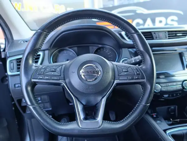 Nissan Qashqai 2019 - 19750 EUR, 129836 km - AUTO.MOTO.pt - 129836km - foto 5 de 18
