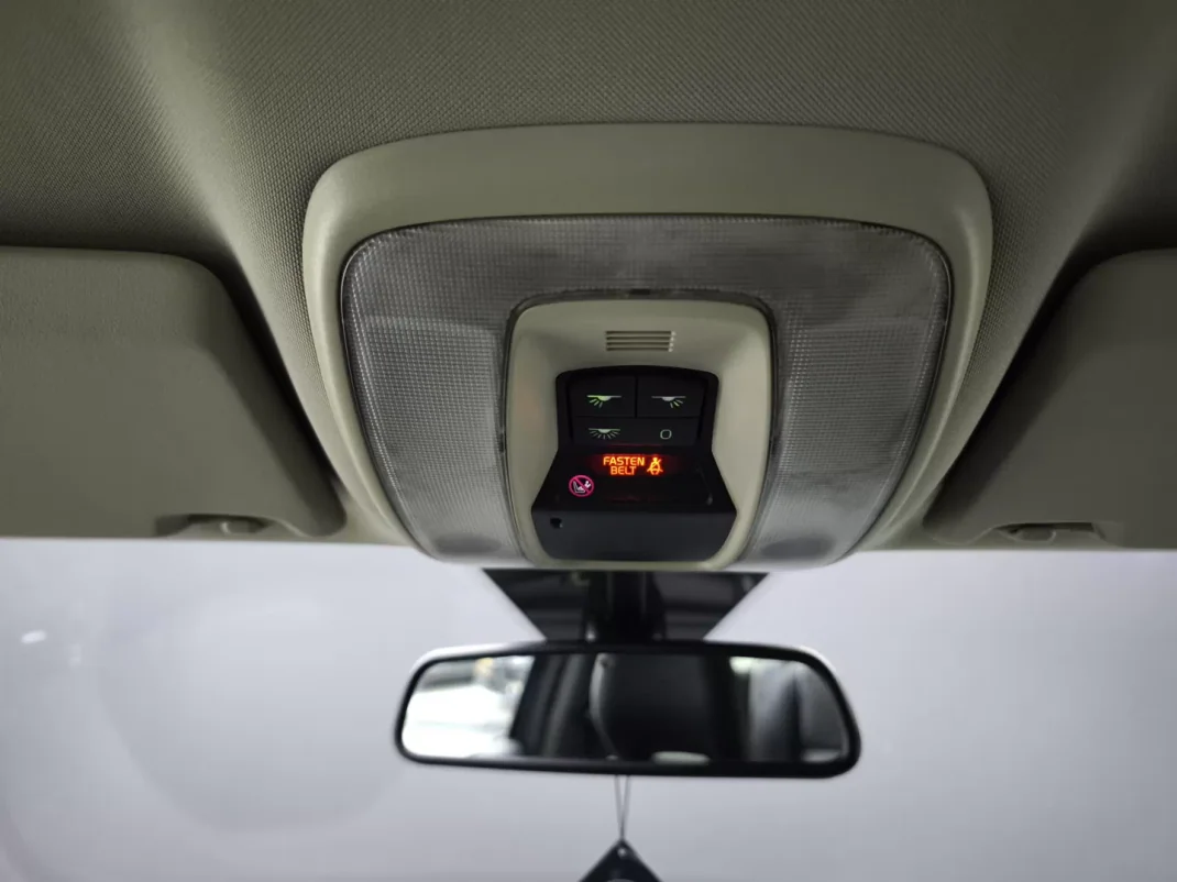 Volvo C30 2012 - 10950 EUR, 265888 km - AUTO.MOTO.pt - 265888km - foto 35 de 35