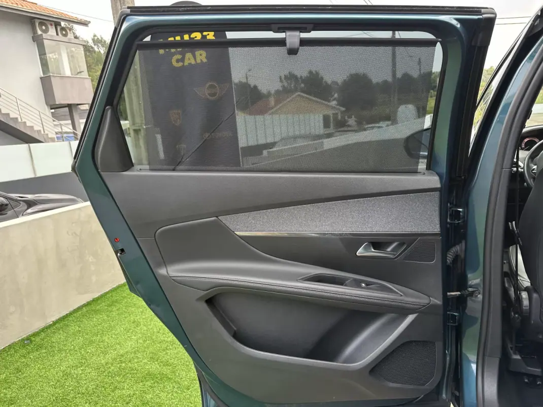 Peugeot 5008 2019 - 15900 EUR, 180000 km - 180000km - foto 61 de 70