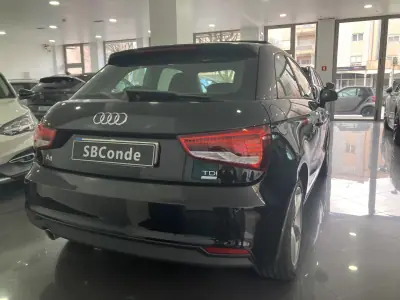 Audi A1 2015 - 11900 EUR, 150000 km - AUTO.MOTO.pt - 150000km - foto 3 de 32