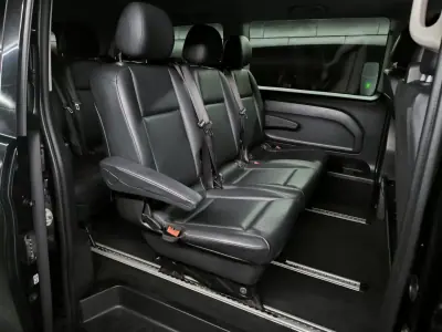 Mercedes-Benz Vito Tourer 2022 - 45950 EUR, 95000 km - AUTO.MOTO.pt - 95000km - foto 15 de 36