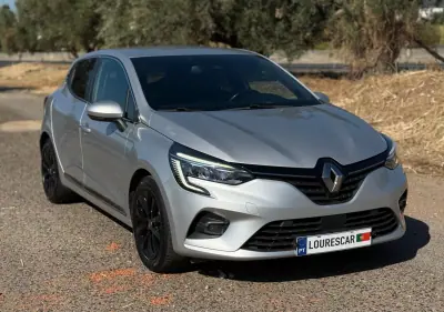 Renault Clio 2020 - 13480 EUR, 93000 km - AUTO.MOTO.pt - 93000km - foto 31 de 33