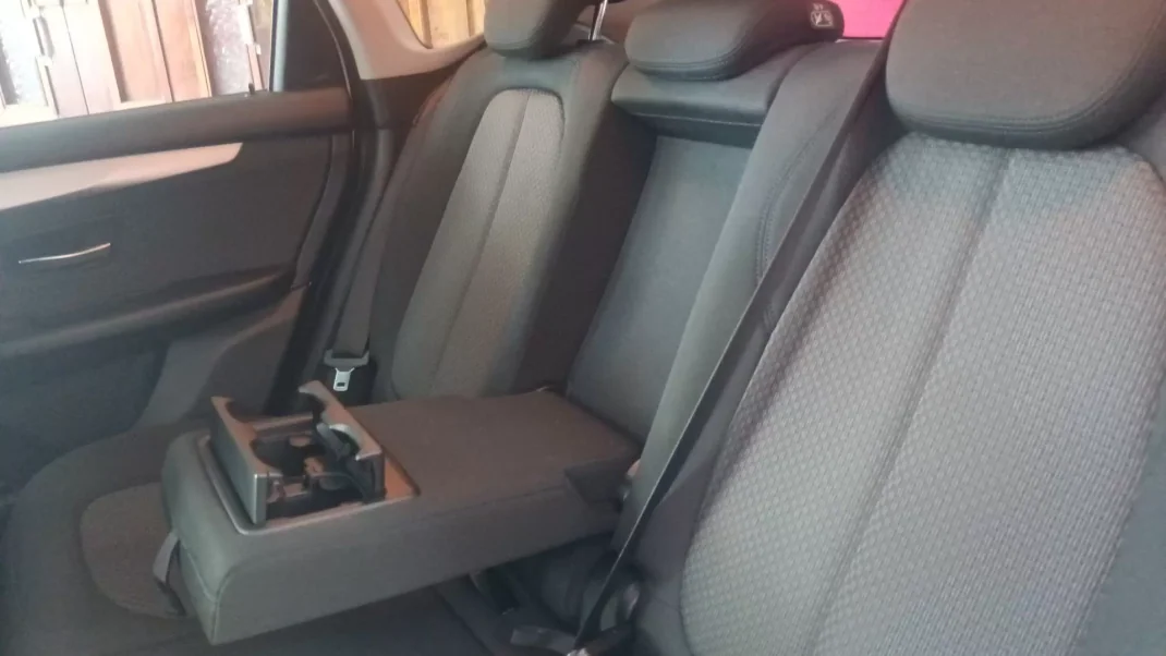 BMW 225xe Active Tourer 2019 - 18750 EUR, 156212 km - AUTO.MOTO.pt - 156212km - foto 63 de 68