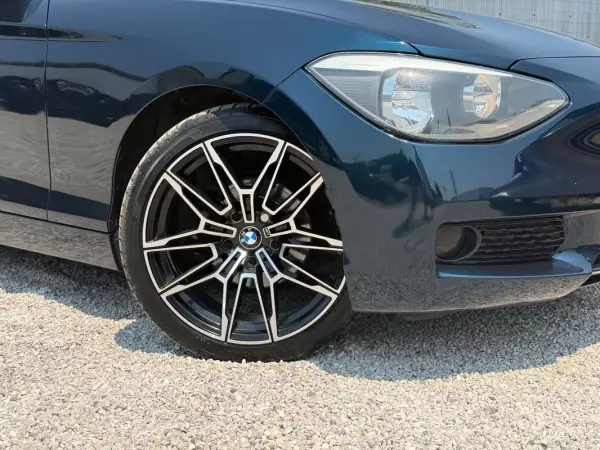 BMW 116 2014 - 11450 EUR, 150000 km - AUTO.MOTO.pt - 150000km - foto 6 de 27