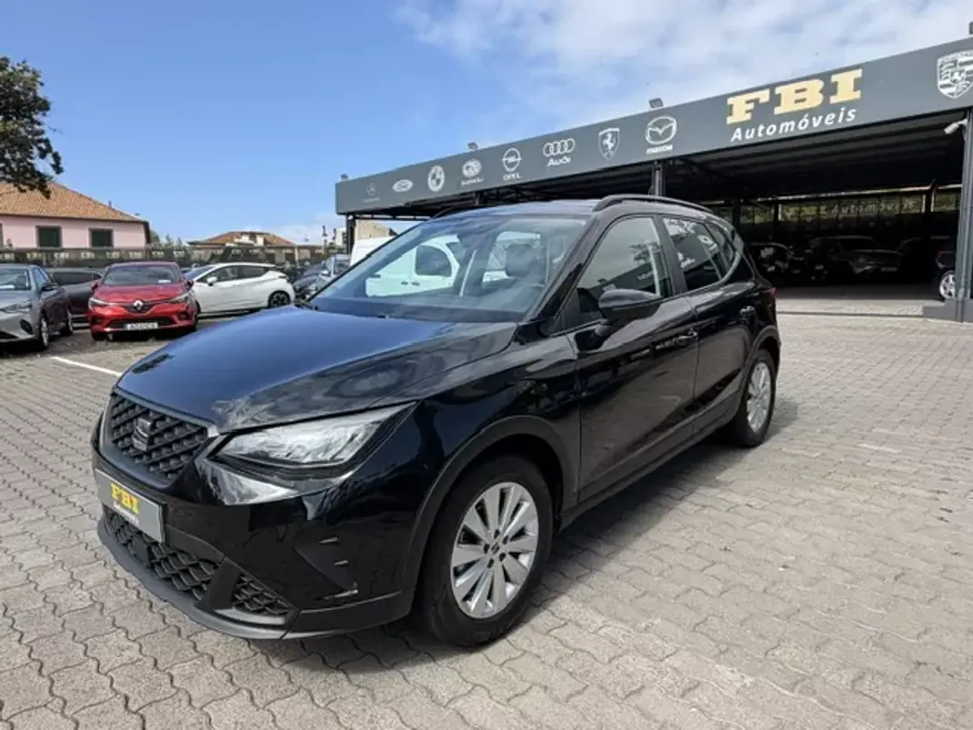 SEAT Arona 2022 - 16900 EUR, 88700 km - AUTO.MOTO.pt - 88700km - foto 1 de 12
