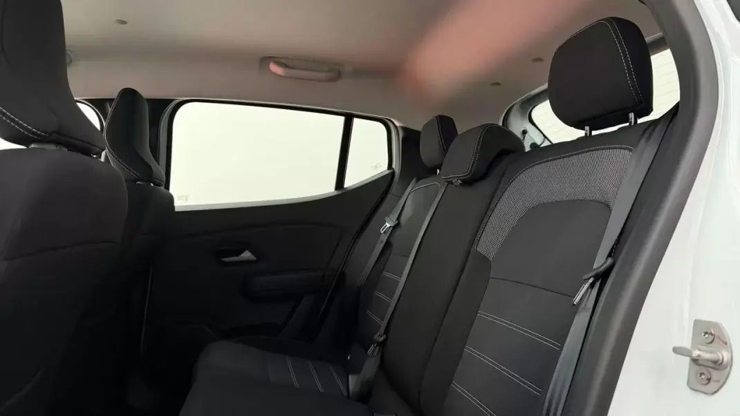 Dacia Sandero 2025 - 14990 EUR, 20225 km - AUTO.MOTO.pt - 20225km - foto 23 de 29