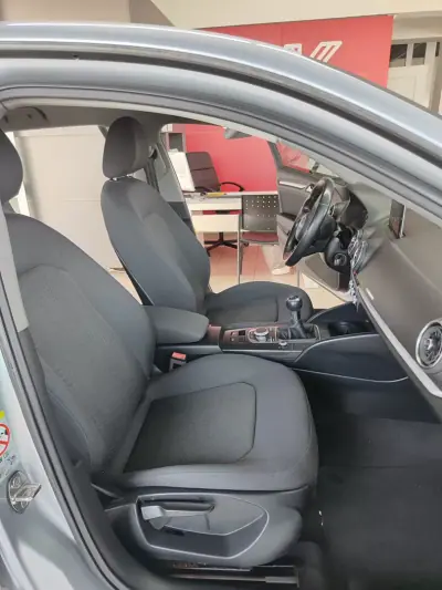 Audi A3 Sportback 2018 - 15500 EUR, 170000 km - 170000km - foto 18 de 36