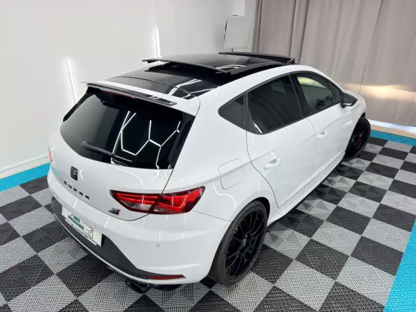 SEAT Leon 2016 - 25500 EUR, 137000 km - AUTO.MOTO.pt - 137000km - foto 12 de 33