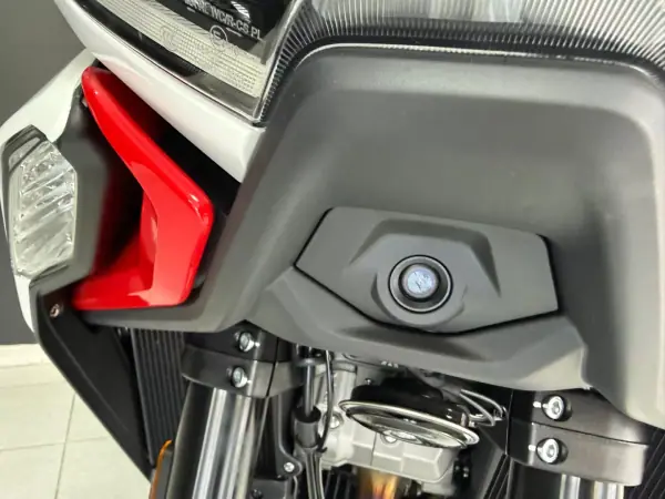 Moto Morini X-CAPE 650 2026 - 11990 EUR, 0 km - AUTO.MOTO.pt - foto 14 de 26
