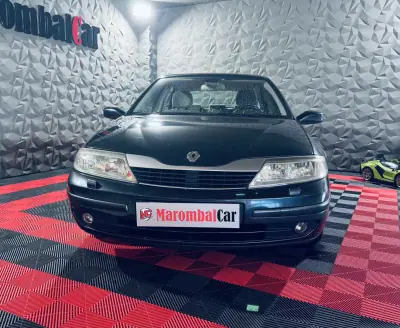 Renault Laguna 2003 - 2990 EUR, 130275 km - AUTO.MOTO.pt - 130275km - foto 7 de 8
