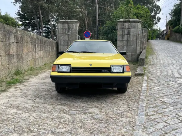 Toyota Celica 1982 - 25000 EUR, 201000 km - AUTO.MOTO.pt - 201000km - foto 2 de 48