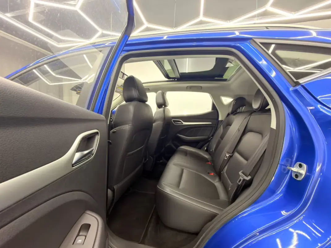 MG ZS 2021 - 15999 EUR, 120100 km - 120100km - foto 8 de 20