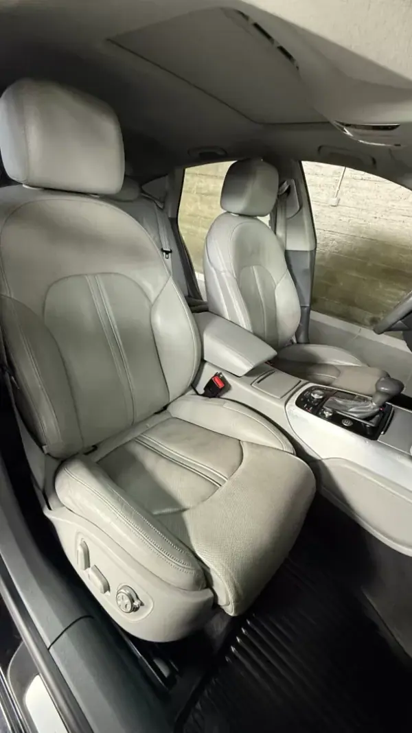Audi A7 Sportback 2012 - 22000 EUR, 448000 km - AUTO.MOTO.pt - 448000km - foto 10 de 15