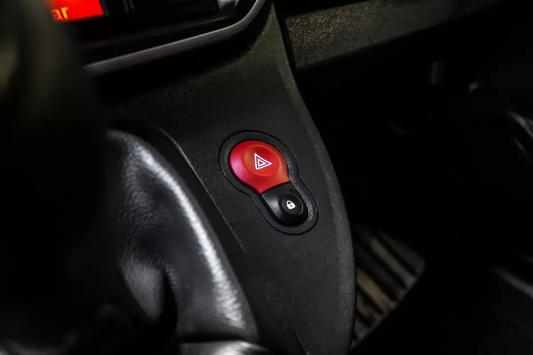 Renault KANGOO EXPRESS 1.5 DCI 115HP ENERGY MAXI BUSINESS 2016 - 5490 EUR, 397806 km - AUTO.MOTO.pt - 397806km - foto 9 de 23