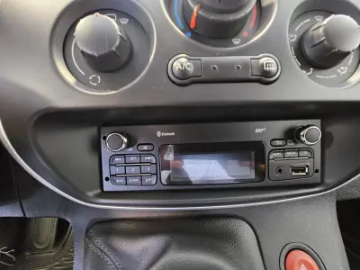 Renault KANGOO EXPRESS 1.5 DCI 115HP ENERGY MAXI BUSINESS 2018 - 9900 EUR, 89756 km - AUTO.MOTO.pt - 89756km - foto 10 de 15