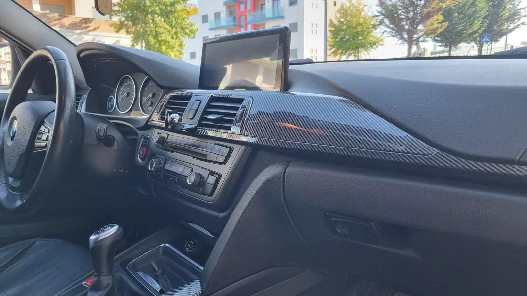 BMW 320 2012 - 12000 EUR, 241000 km - 241000km - foto 2 de 13