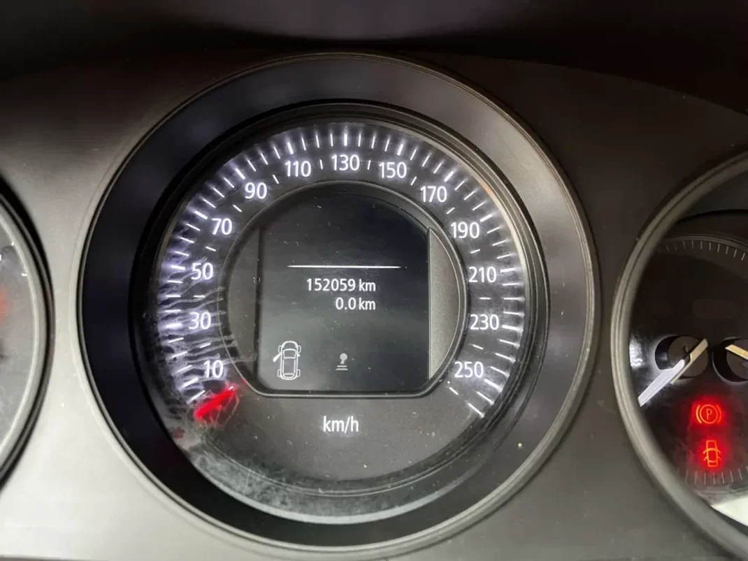 Renault Mégane Sport Tourer 2020 - 15900 EUR, 152047 km - 152047km - foto 7 de 19