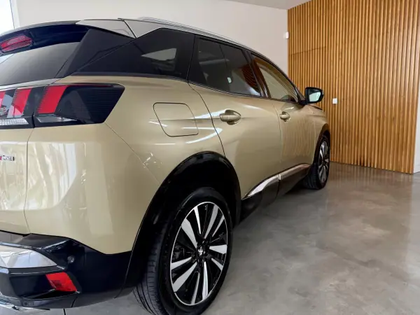 Peugeot 3008 2017 - 18500 EUR, 155000 km - AUTO.MOTO.pt - 155000km - foto 95 de 112