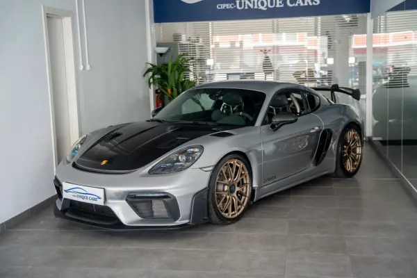 Porsche 718 Cayman 2022 - 220000 EUR, 9950 km - AUTO.MOTO.pt - 9950km - foto 2 de 42