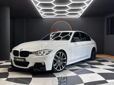 BMW 320 2014 - 18990 EUR, 218000 km - AUTO.MOTO.pt - 218000km - foto 12 de 44