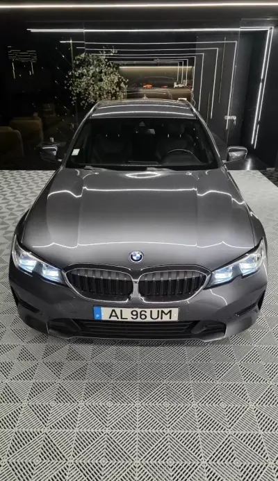 BMW 320 2021 - 25750 EUR, 142786 km - AUTO.MOTO.pt - 142786km - foto 2 de 17