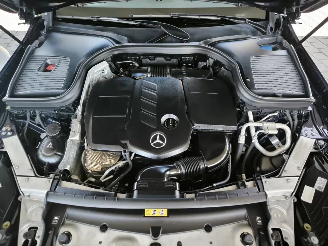 Mercedes-Benz GLC 220 2020 - 38950 EUR, 249800 km - AUTO.MOTO.pt - 249800km - foto 63 de 64