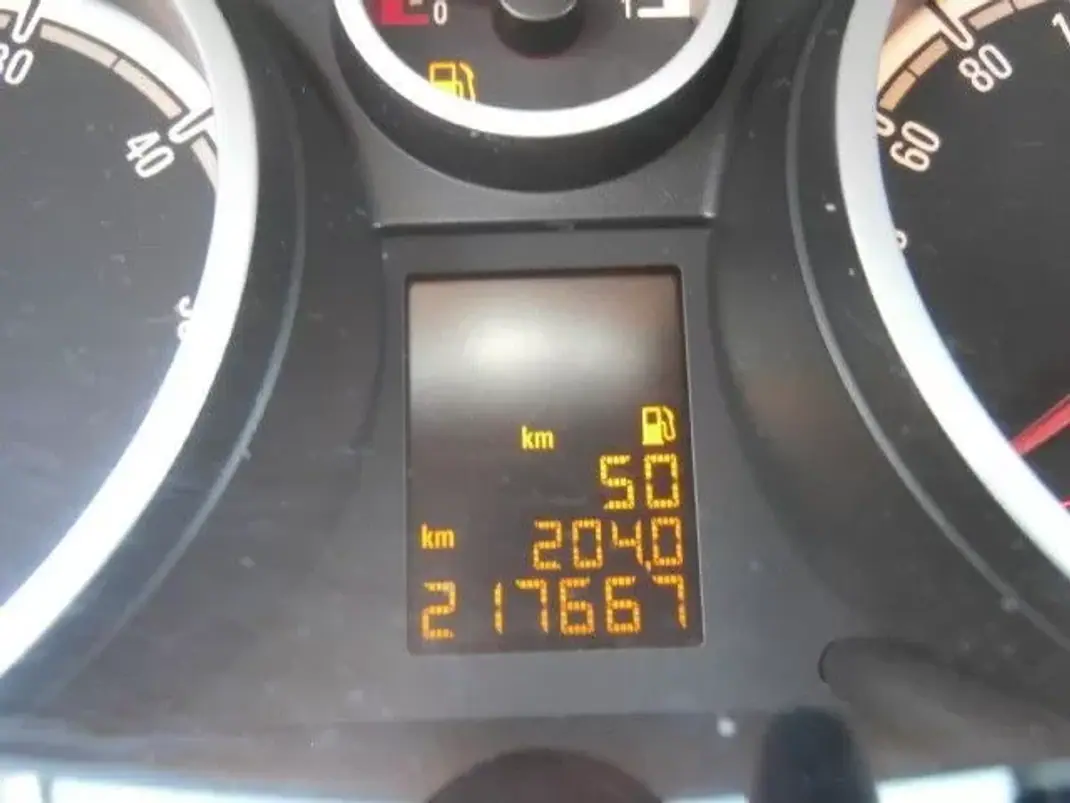 Opel Corsa 2010 - 6850 EUR, 217667 km - 217667km - foto 20 de 34