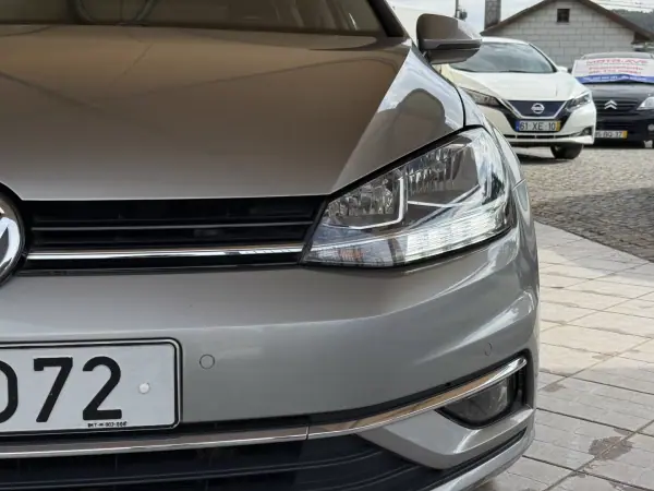 Volkswagen Golf 2017 - 15950 EUR, 151736 km - AUTO.MOTO.pt - 151736km - foto 15 de 34