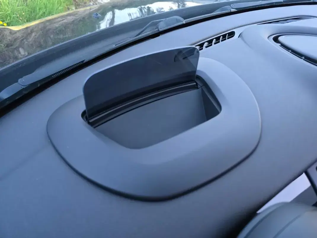 MINI 2024 - 20900 EUR, 50900 km - AUTO.MOTO.pt - 50900km - foto 33 de 35