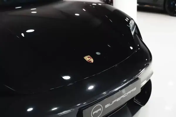 Porsche Taycan 2020 — foto 2 de 59