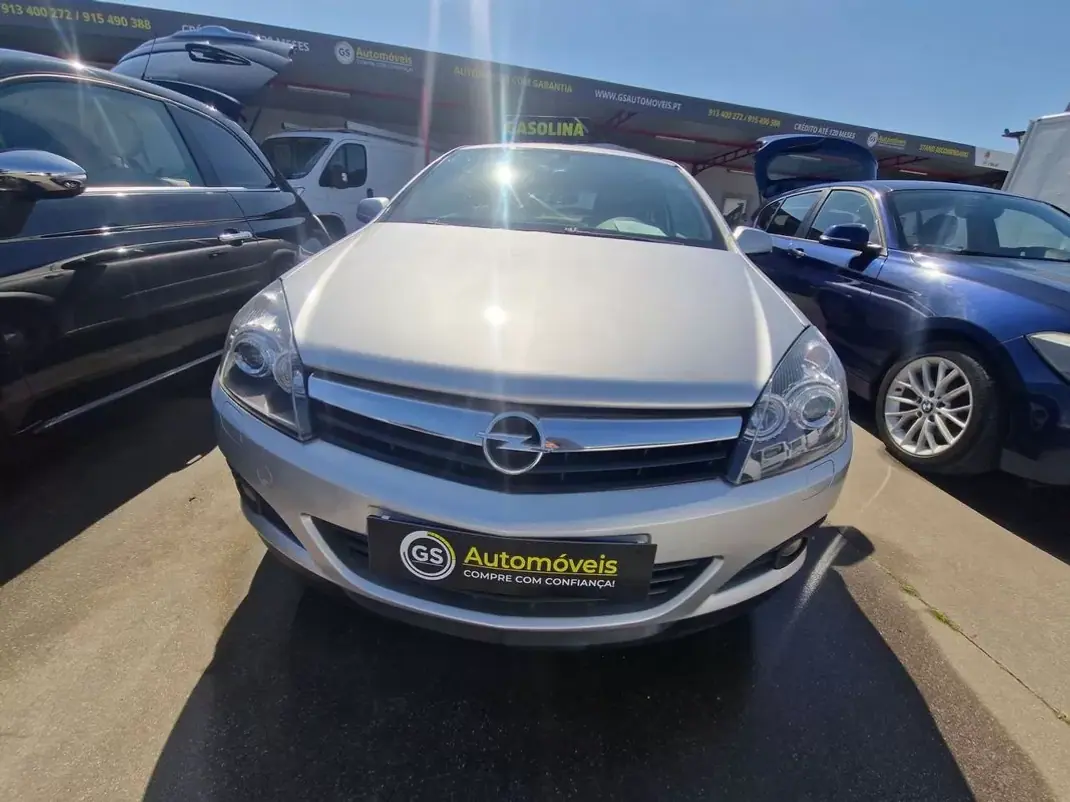 Opel Astra GTC 2006 - 6500 EUR, 175000 km - AUTO.MOTO.pt - 175000km - foto 2 de 9
