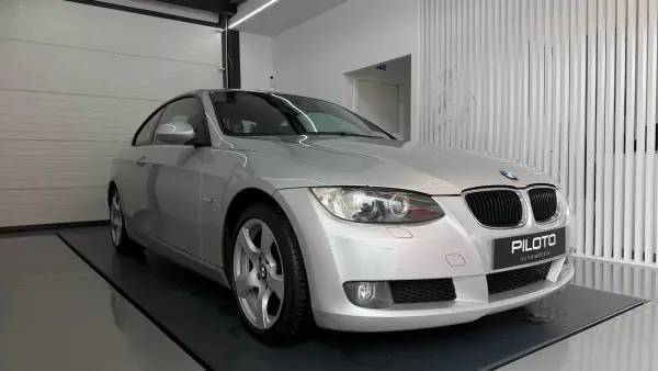 BMW 320 2007 - 13990 EUR, 175425 km - AUTO.MOTO.pt - 175425km - foto 5 de 24