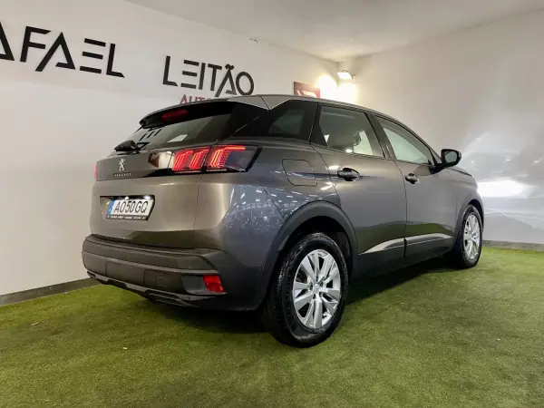 Peugeot 3008 2022 - 17500 EUR, 128000 km - 128000km - foto 7 de 38