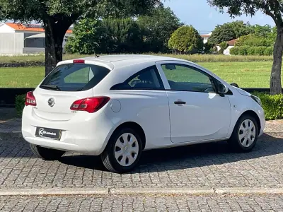 Opel 2019 - 6950 EUR, 265000 km - AUTO.MOTO.pt - 265000km - foto 5 de 14