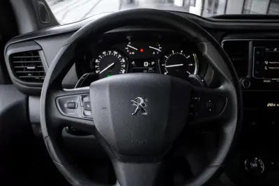 Peugeot Expert 2021 - 17990 EUR, 199580 km - 199580km - foto 13 de 27