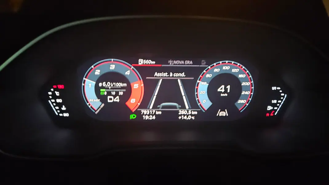 Audi Q3 2021 - 31500 EUR, 85000 km - AUTO.MOTO.pt - 85000km - foto 10 de 12