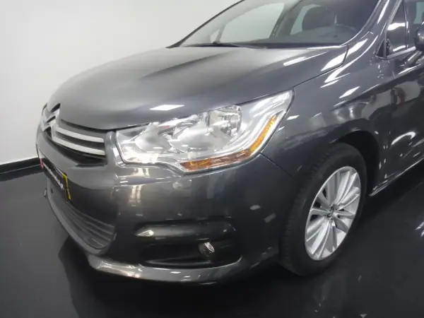 Citroën C4 2011 - 6750 EUR, 200000 km - AUTO.MOTO.pt - 200000km - foto 3 de 21