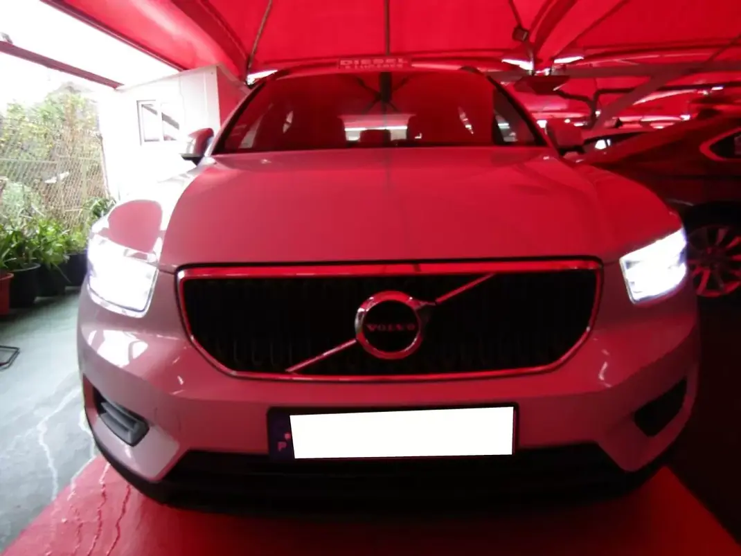 Volvo XC 40 2021 - 26199 EUR, 155000 km - 155000km - foto 20 de 28