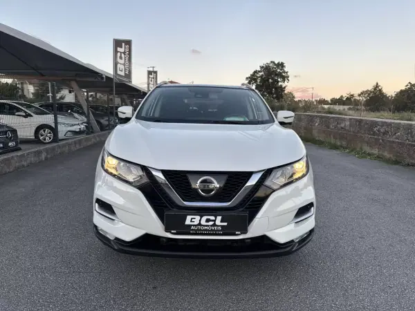Nissan Qashqai 2018 — foto 2 de 37