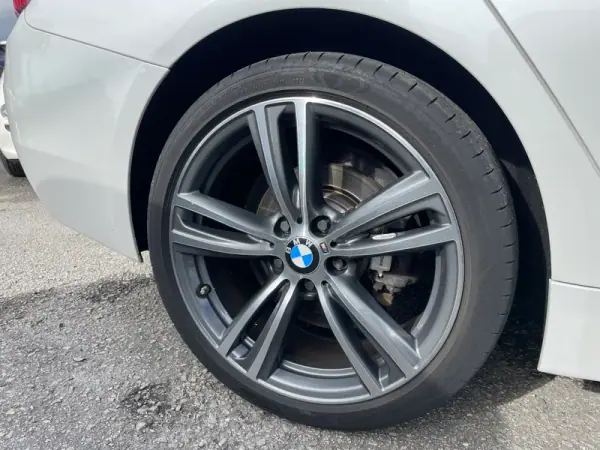 BMW 420 Gran Coupé 2015 - 19950 EUR, 221587 km - AUTO.MOTO.pt - 221587km - foto 7 de 37