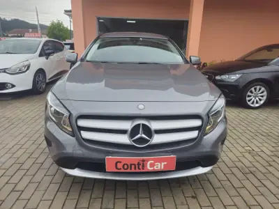Mercedes-Benz GLA 180 2016 - 16990 EUR, 142000 km - AUTO.MOTO.pt - 142000km - foto 2 de 13