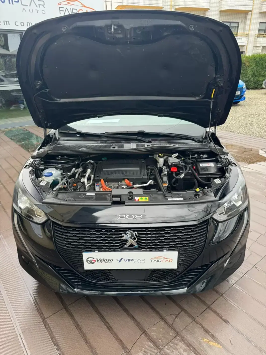 Peugeot e-208 2020 - 15000 EUR, 99692 km - AUTO.MOTO.pt - 99692km - foto 8 de 20