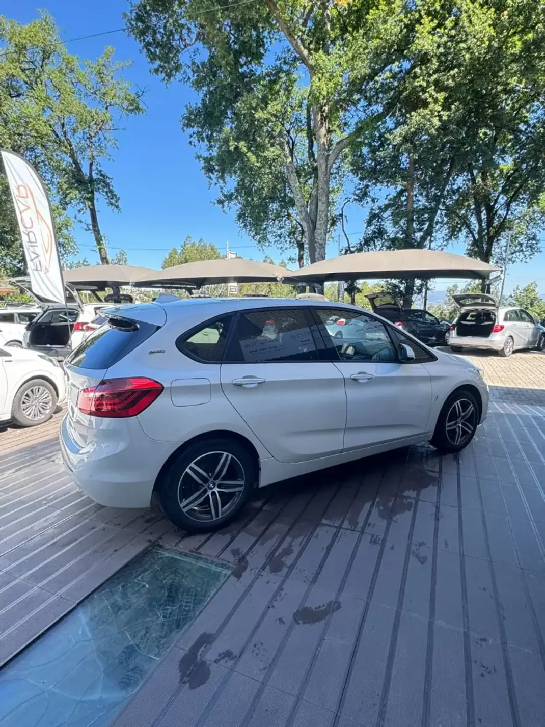 BMW 225xe Active Tourer 2018 - 15900 EUR, 127000 km - AUTO.MOTO.pt - 127000km - foto 3 de 12
