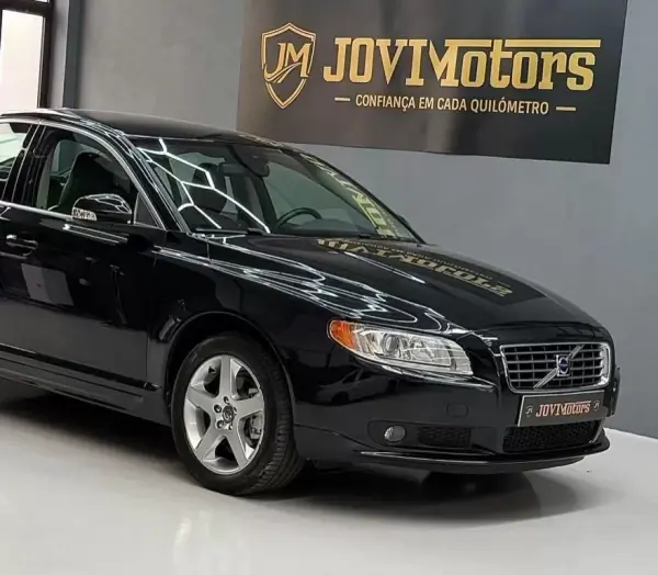 Volvo S80 2008 - 11900 EUR, 190500 km - AUTO.MOTO.pt - 190500km - foto 3 de 21