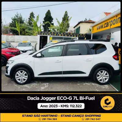 Dacia Jogger 2023 - 16900 EUR, 112322 km - AUTO.MOTO.pt - 112322km - foto 3 de 10