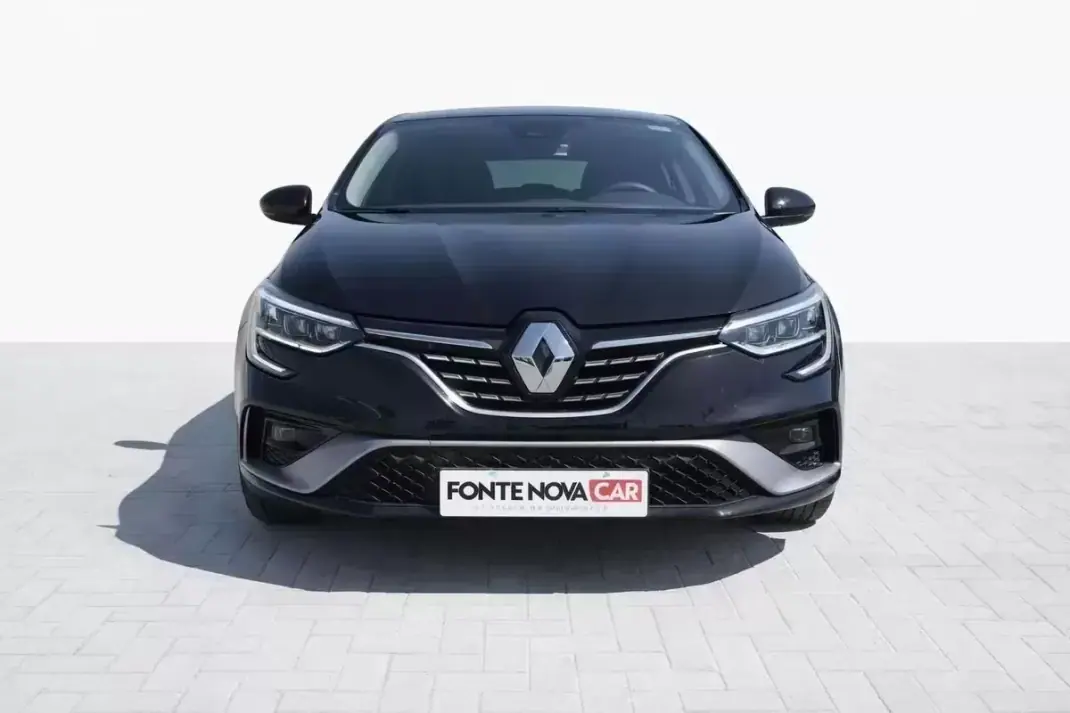 Renault Mégane 2021 - 17450 EUR, 67800 km - AUTO.MOTO.pt - 67800km - foto 3 de 20