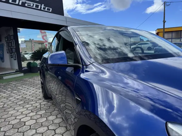 Tesla Model Y 2024 - 34500 EUR, 38000 km - 38000km - foto 19 de 25
