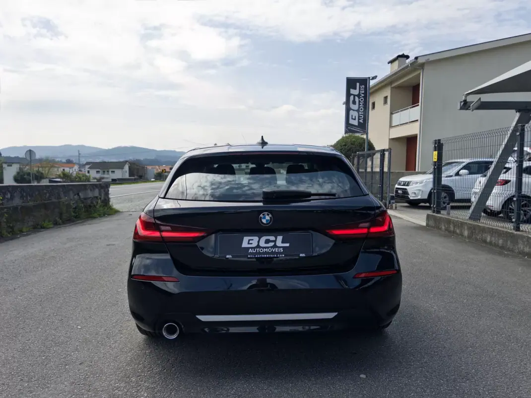 BMW 116 2020 - 18990 EUR, 151000 km - AUTO.MOTO.pt - 151000km - foto 6 de 37